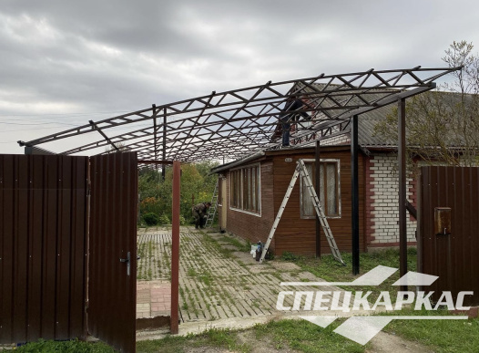 Односкатный навес из поликарбоната для автомобилей №95 - фото 1903